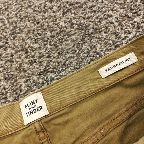 Flint & Tinder 365 Pants Chino Beige Tan Mens 33x32 (Fits 34x32) Tapered Fit - Picture 3 of 12